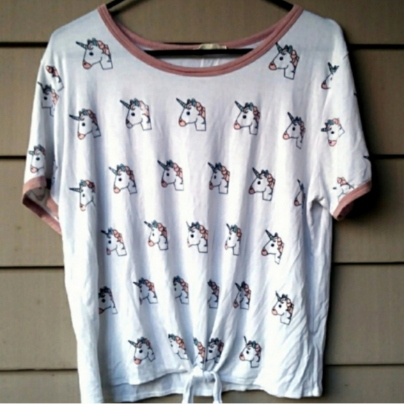 UNICORN SHIRT CLOSET CLEAR OUT - Picture 2 of 3